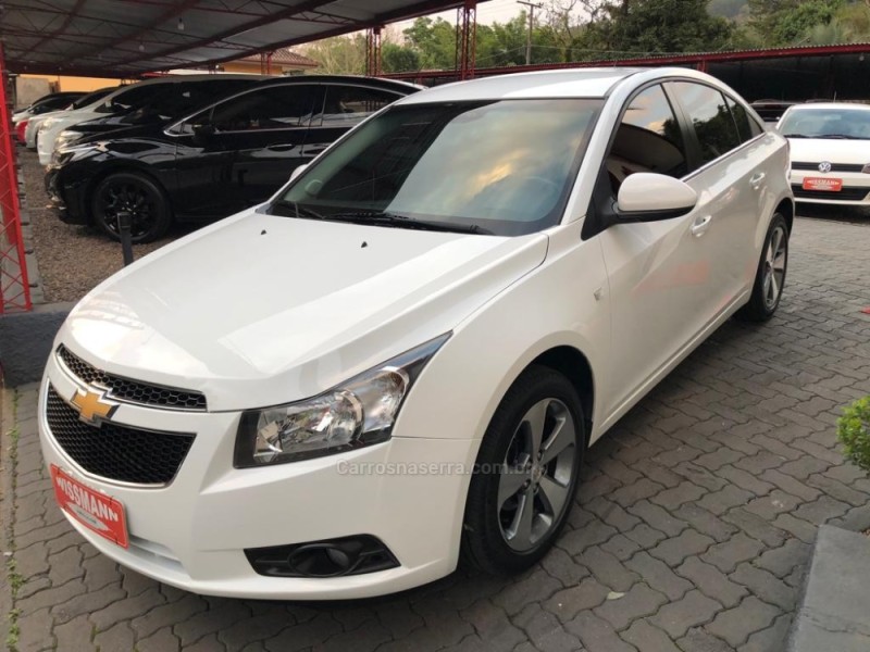 CRUZE 1.8 LT 16V FLEX 4P AUTOMÁTICO - 2014 - TRêS COROAS