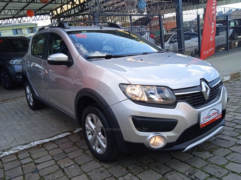SANDERO 1.6 STEPWAY 8V FLEX 4P MANUAL - 2016 - CAXIAS DO SUL
