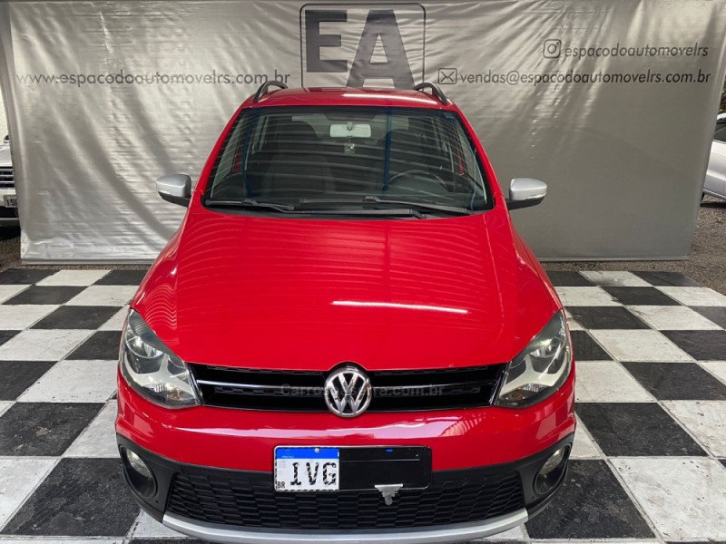 CROSSFOX 1.6 MI FLEX 8V 4P MANUAL - 2014 - NOVA PRATA
