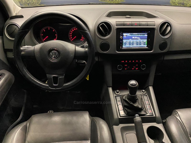 AMAROK 2.0 HIGHLINE 4X4 CD 16V TURBO INTERCOOLER DIESEL 4P MANUAL - 2011 - CAXIAS DO SUL