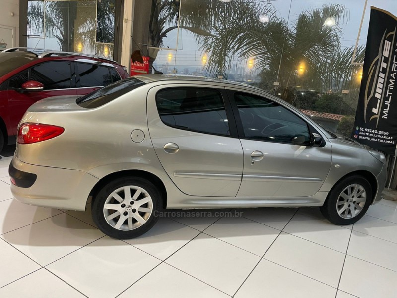 207 1.4 SEDAN XR PASSION 8V FLEX 4P MANUAL - 2011 - NOVO HAMBURGO