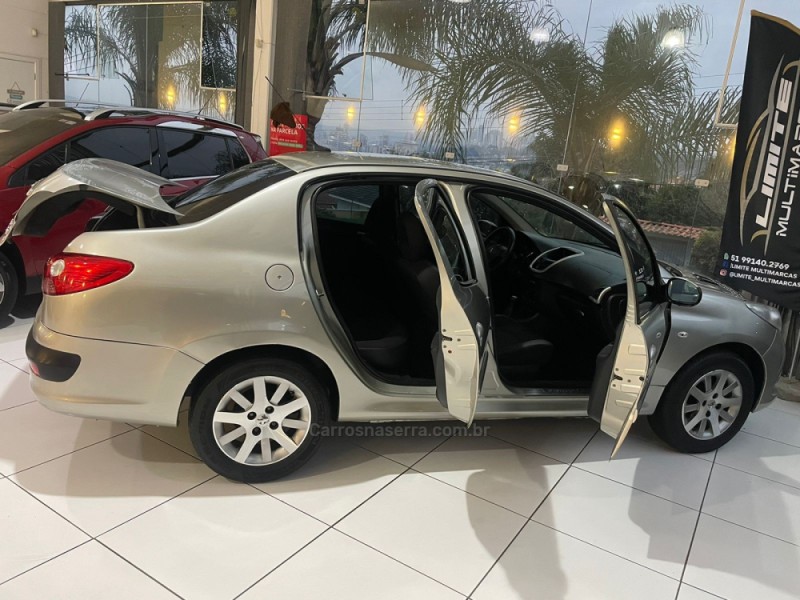 207 1.4 SEDAN XR PASSION 8V FLEX 4P MANUAL - 2011 - NOVO HAMBURGO