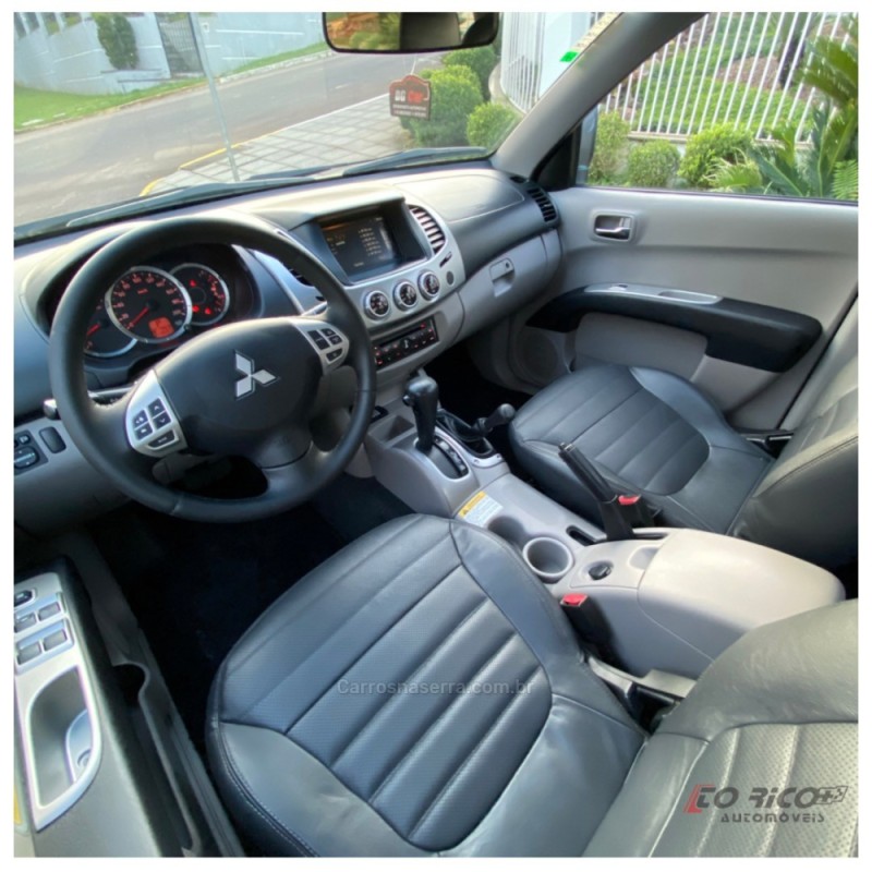 L200 TRITON 3.2 HPE 4X4 CD 16V TURBO INTERCOOLER DIESEL 4P AUTOMÁTICO - 2013 - CAMPO BOM
