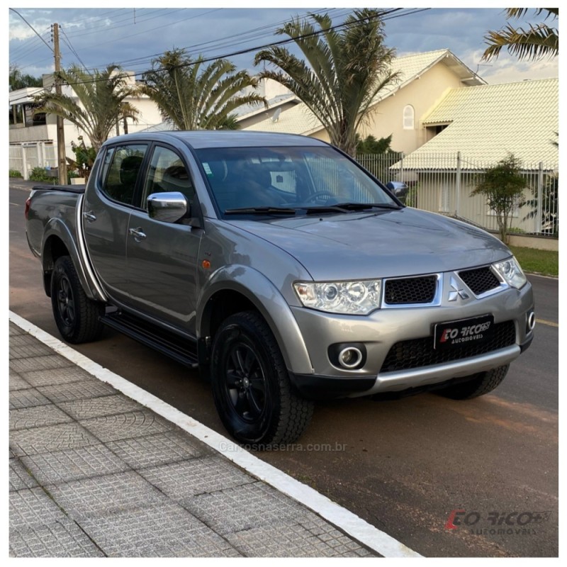 L200 TRITON 3.2 HPE 4X4 CD 16V TURBO INTERCOOLER DIESEL 4P AUTOMÁTICO - 2013 - CAMPO BOM