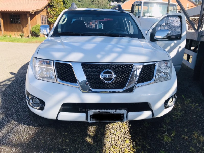 frontier 2.5 sl 4x4 cd turbo eletronic diesel 4p automatico 2016 garibaldi