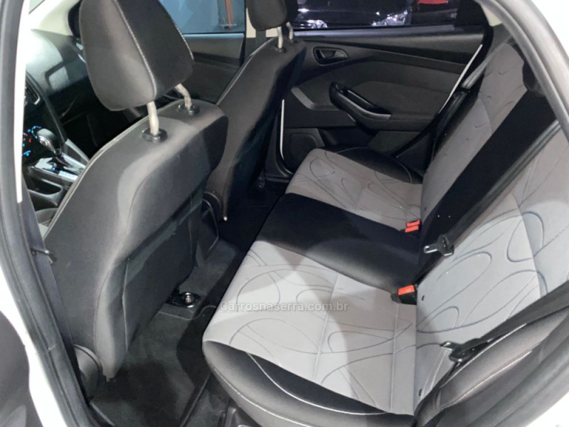 FOCUS 1.6 S 16V FLEX 4P AUTOMÁTICO - 2015 - CAXIAS DO SUL