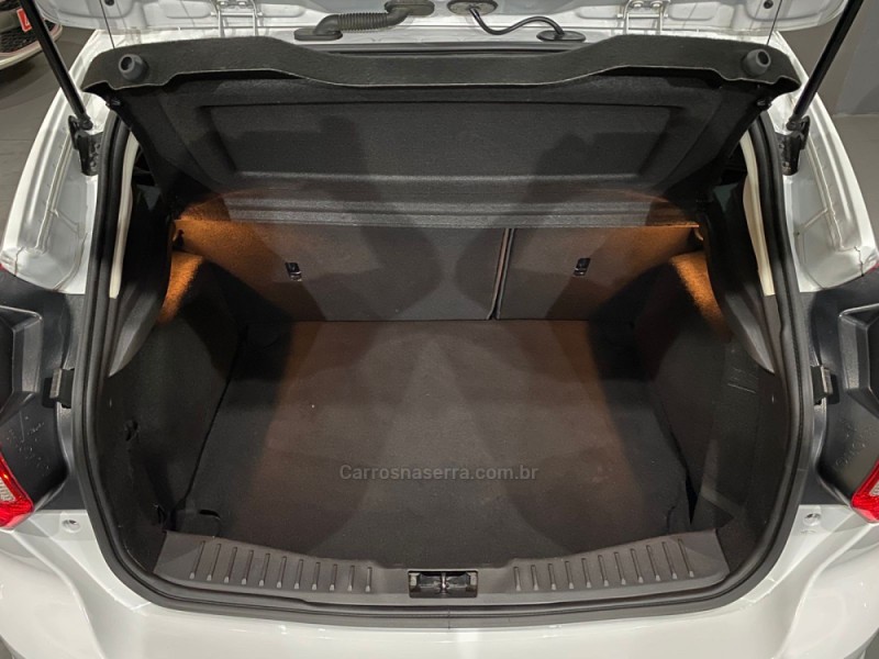 FOCUS 1.6 S 16V FLEX 4P AUTOMÁTICO - 2015 - CAXIAS DO SUL