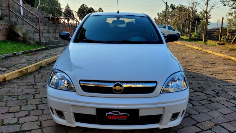CORSA 1.4 MPFI MAXX SEDAN 8V FLEX 4P MANUAL - 2009 - IVOTI