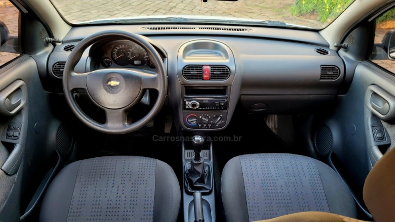 CORSA 1.4 MPFI MAXX SEDAN 8V FLEX 4P MANUAL - 2009 - IVOTI