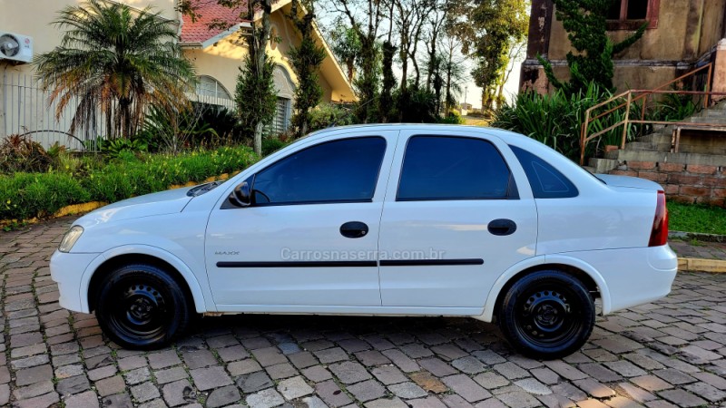 CORSA 1.4 MPFI MAXX SEDAN 8V FLEX 4P MANUAL - 2009 - IVOTI