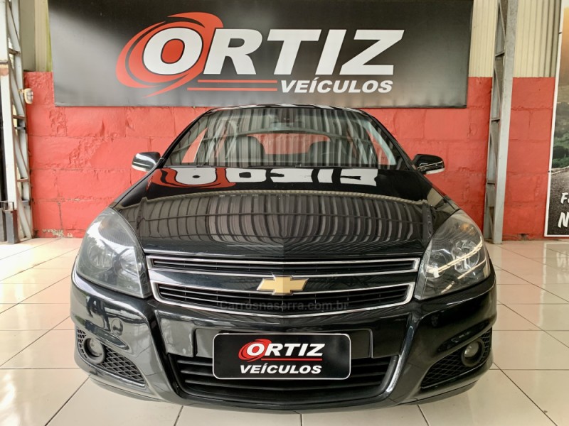 VECTRA 2.0 MPFI GT-X HATCH 8V FLEX 4P MANUAL - 2011 - CAXIAS DO SUL