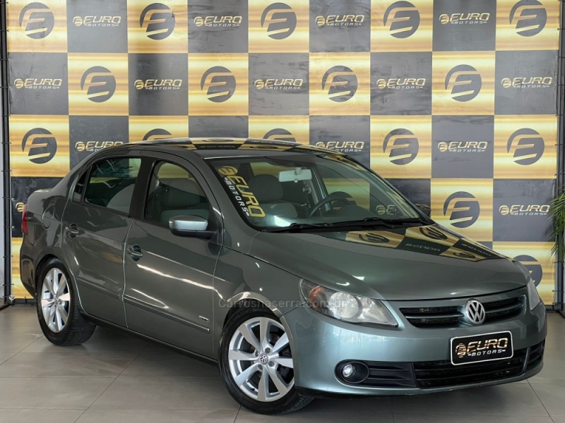 VOYAGE 1.6 MI 8V FLEX 4P MANUAL - 2010 - PORTãO
