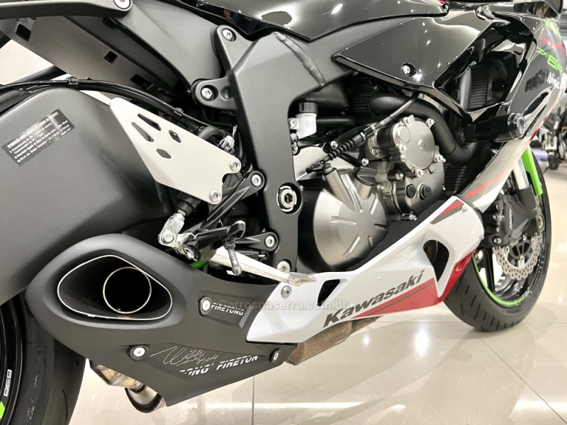 NINJA ZX-6R 636  - 2022 - CAXIAS DO SUL