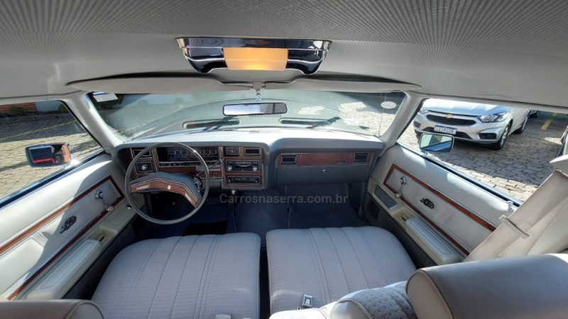 GALAXIE LANDAU GASOLINA 4P AUTOMÁTICO - 1977 - CAXIAS DO SUL