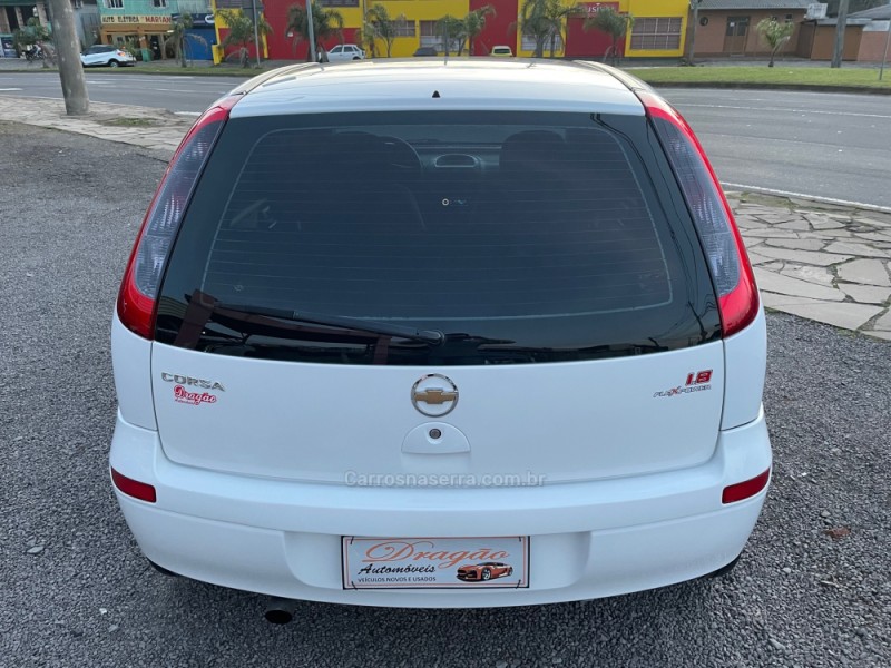 CORSA 1.8 MPFI MAXX 8V FLEX 4P MANUAL - 2007 - CAXIAS DO SUL