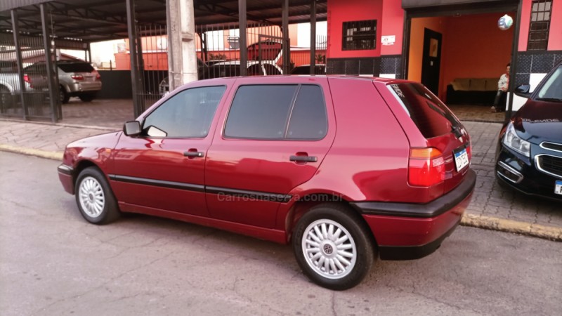 GOLF 1.8 MI GL 8V GASOLINA 4P MANUAL - 1995 - CAXIAS DO SUL