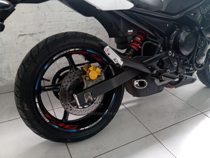 XJ6 N SP - 2012 - CAXIAS DO SUL