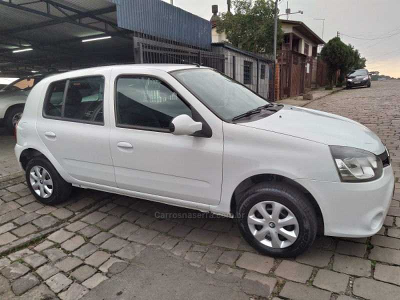 CLIO 1.0 EXPRESSION 16V HI-FLEX 4P MANUAL - 2016 - CAXIAS DO SUL