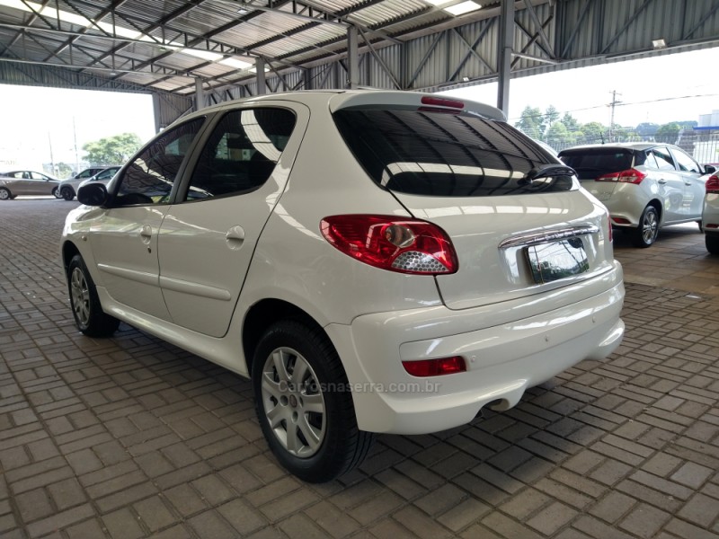207 1.4 XR 8V FLEX 4P MANUAL - 2013 - CAXIAS DO SUL
