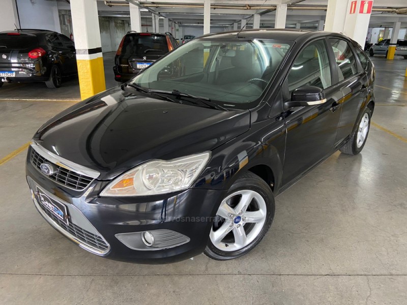 FOCUS 1.6 GLX 16V FLEX 4P MANUAL