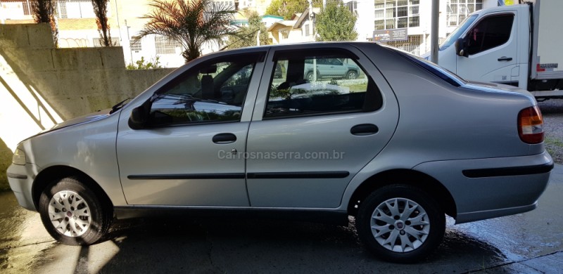 SIENA 1.0 MPI FIRE 8V GASOLINA 4P MANUAL - 2004 - CAXIAS DO SUL