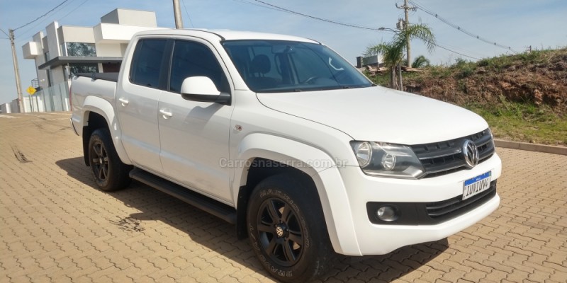 AMAROK 2.0 TRENDLINE 4X4 CD 16V TURBO INTERCOOLER DIESEL 4P MANUAL - 2013 - SãO MARCOS