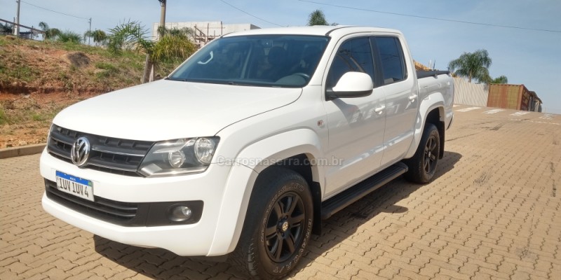 amarok 2.0 trendline 4x4 cd 16v turbo intercooler diesel 4p manual 2013 sao marcos