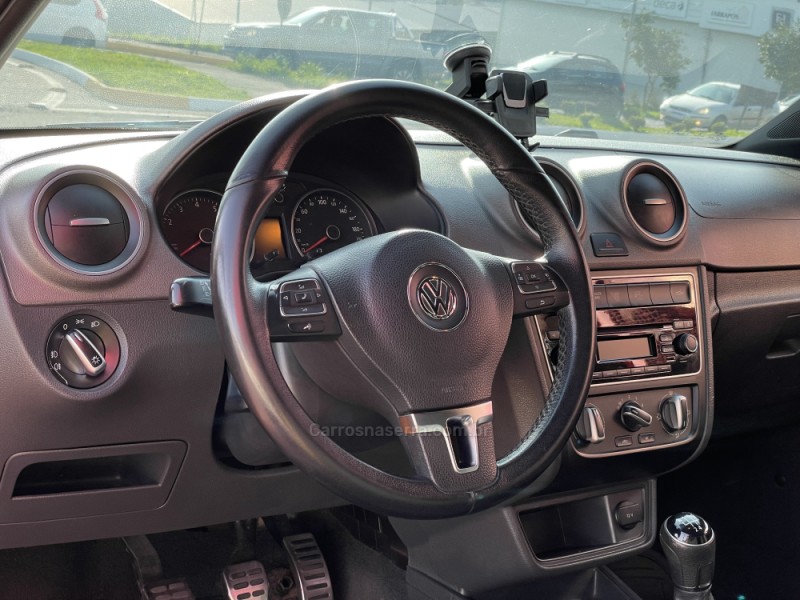 SAVEIRO 1.6 CROSS CE 16V FLEX 2P MANUAL - 2015 - FARROUPILHA