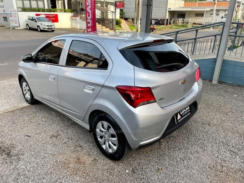 ONIX 1.0 MPFI LT 8V FLEX 4P MANUAL - 2019 - BOM RETIRO DO SUL