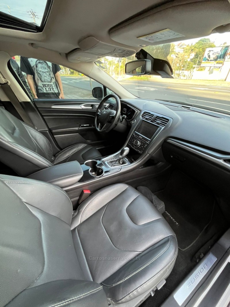 FUSION 2.0 TITANIUM GTDI ECOBOOST FWD GASOLINA 4P AUTOMÁTICO - 2015 - CAXIAS DO SUL