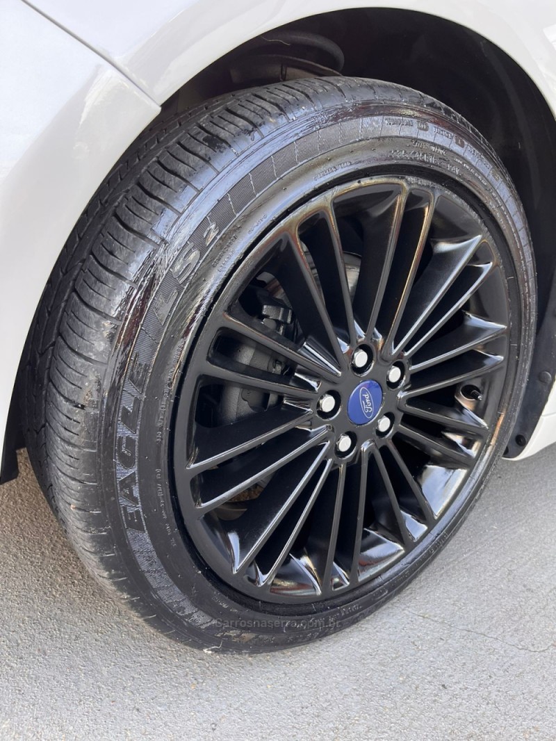 FUSION 2.0 TITANIUM GTDI ECOBOOST FWD GASOLINA 4P AUTOMÁTICO - 2015 - CAXIAS DO SUL