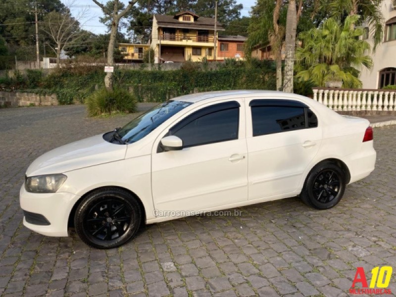 VOYAGE 1.6 MI CITY 8V FLEX 4P MANUAL