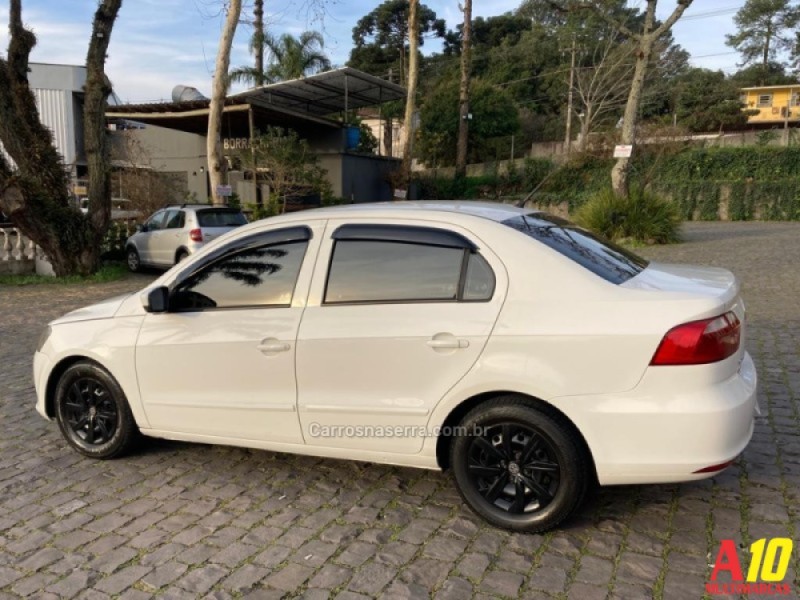 VOYAGE 1.6 MI CITY 8V FLEX 4P MANUAL - 2015 - CAXIAS DO SUL