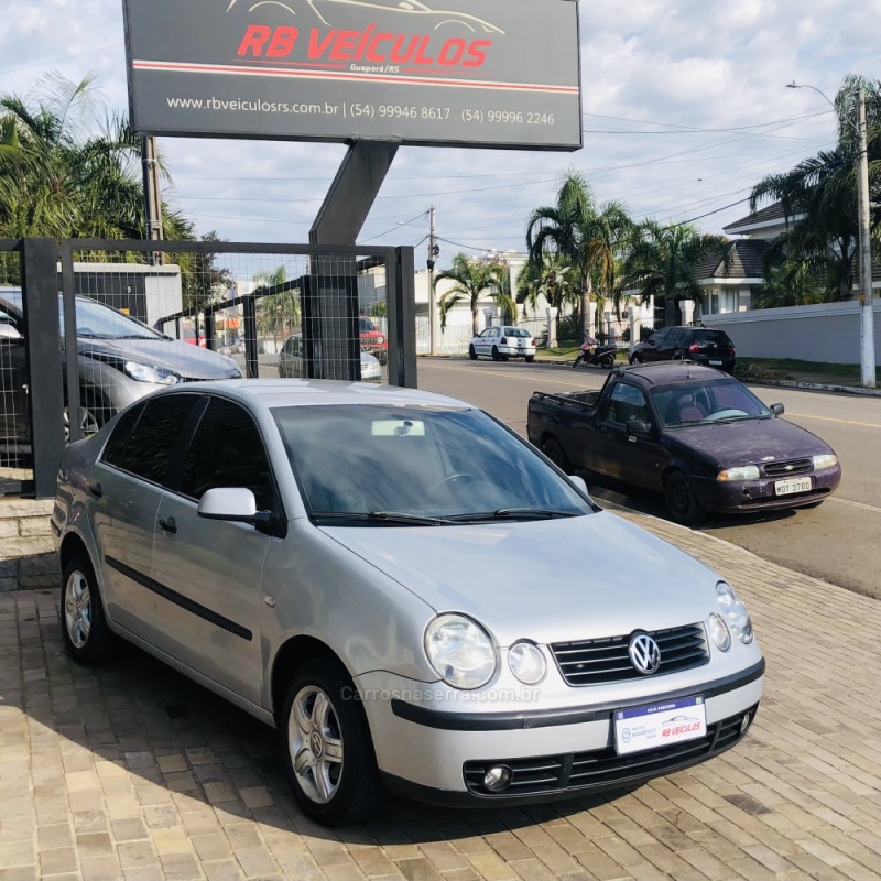 POLO 1.6 MI COMFORTLINE 8V FLEX 4P MANUAL - 2004 - GUAPORé