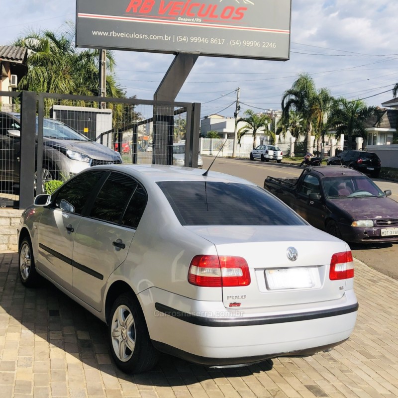 POLO 1.6 MI COMFORTLINE 8V FLEX 4P MANUAL - 2004 - GUAPORé