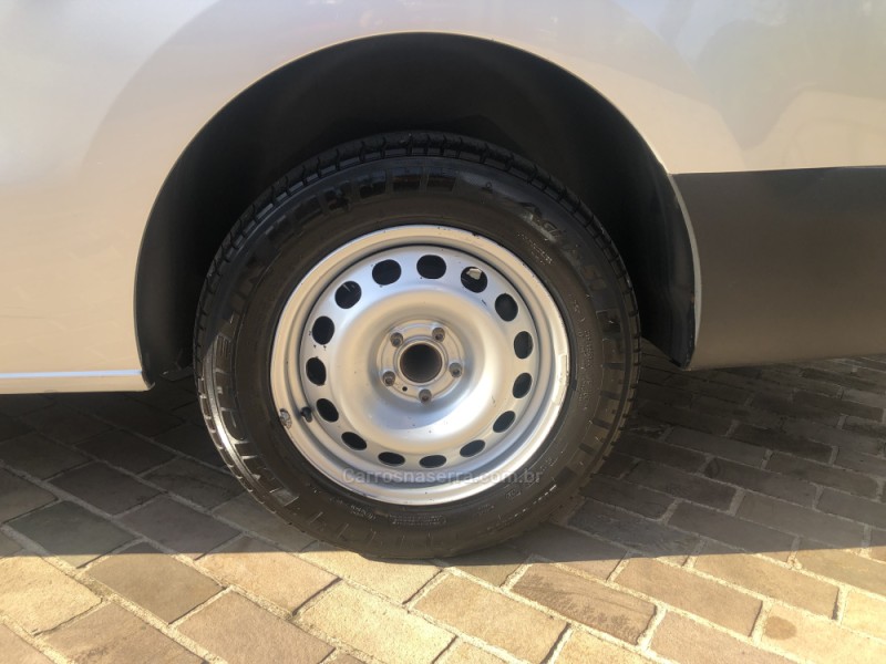 EXPERT 1.6 BLUEHDI DIESEL BUSINESS PACK MANUAL - 2018 - GUAPORé