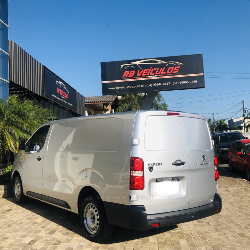 EXPERT 1.6 BLUEHDI DIESEL BUSINESS PACK MANUAL - 2018 - GUAPORé