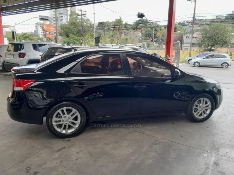 CERATO 1.6 EX3 SEDAN 16V GASOLINA 4P MANUAL - 2011 - CAXIAS DO SUL