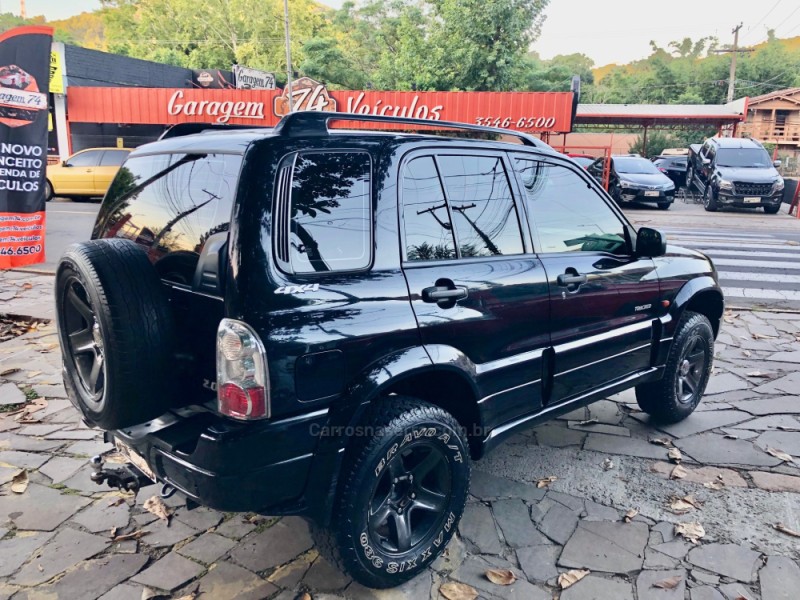 TRACKER 2.0 4X4 16V GASOLINA 4P MANUAL - 2007 - TRêS COROAS