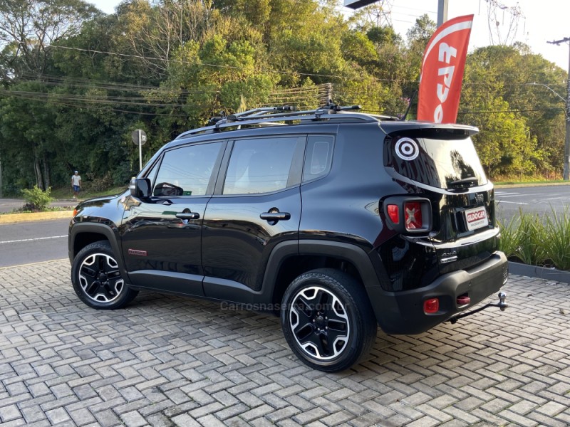 RENEGADE 2.0 16V TURBO DIESEL TRAILHAWK 4P 4X4 AUTOMÁTICO - 2016 - CAMPO BOM