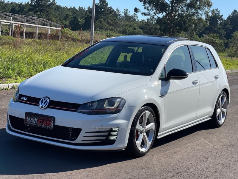GOLF 2.0 GTI HIGHLINE 16V GASOLINA 4P AUTOMÁTICO - 2014 - SãO SEBASTIãO DO CAí