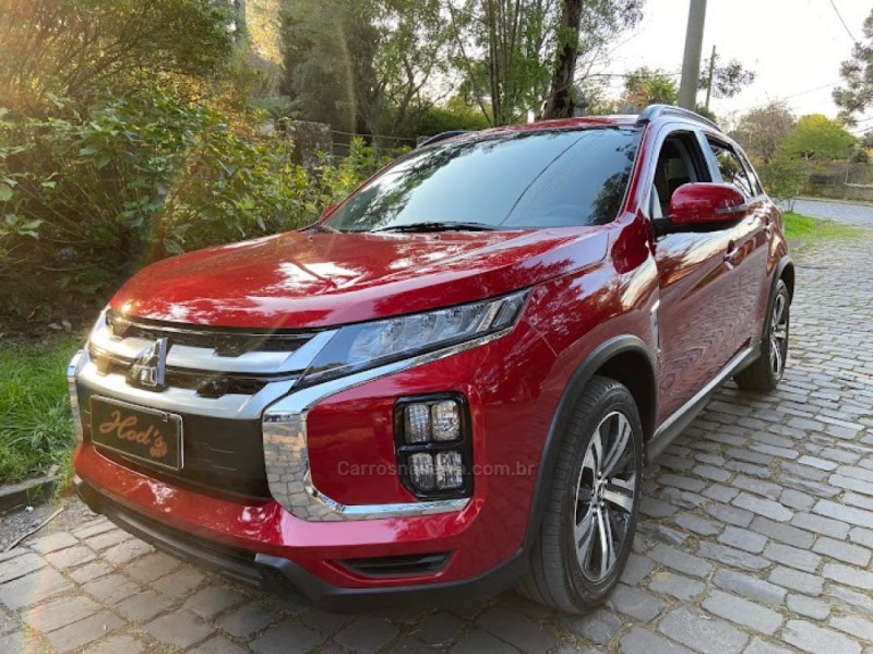 outlander 2.0 sport gls 16v flex 4p automatico 2021 canela