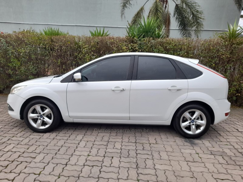 FOCUS 1.6 GLX 8V GASOLINA 4P MANUAL - 2012 - CAXIAS DO SUL