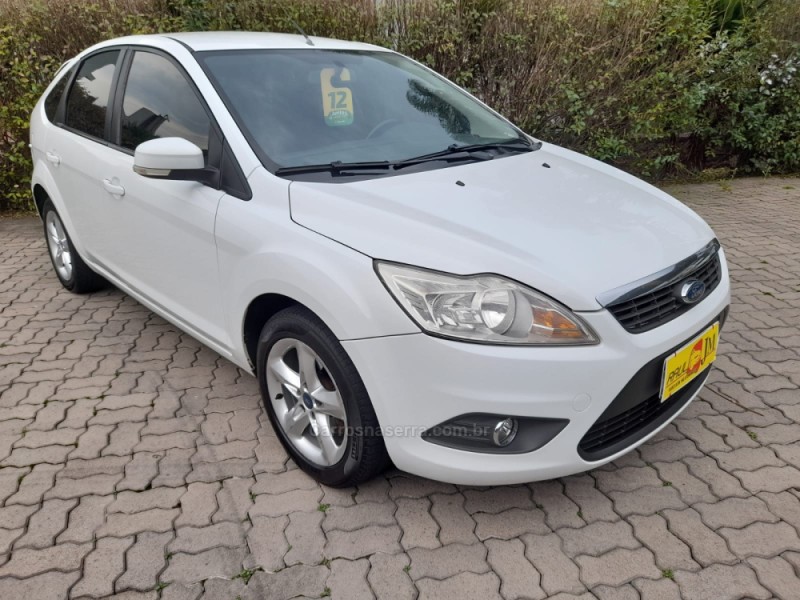 FOCUS 1.6 GLX 8V GASOLINA 4P MANUAL - 2012 - CAXIAS DO SUL