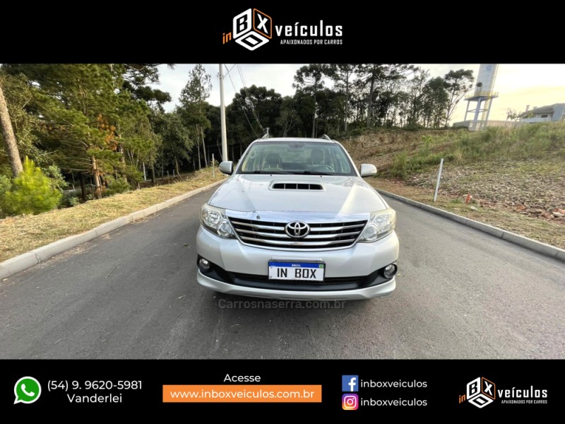 HILUX SW4 3.0 SR 4X4 16V TURBO INTERCOOLER DIESEL 4P AUTOMÁTICO - 2013 - GRAMADO