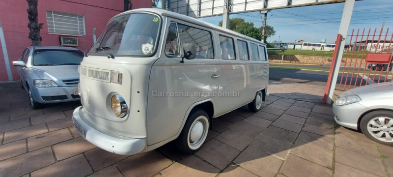 KOMBI 1.6 LUXO 8V GASOLINA 3P MANUAL - 1978 - DOIS IRMãOS