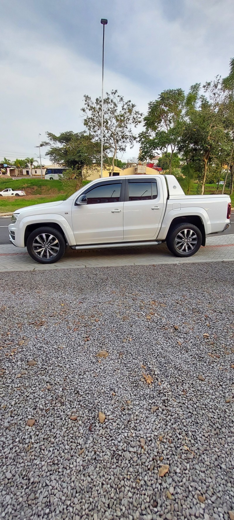 AMAROK 3.0 V6 EXTREME CD DIESEL 4X4 AT 4P AUTOMÁTICO - 2019 - BOM PRINCíPIO