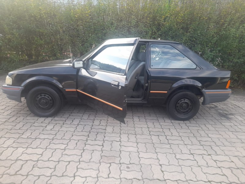 ESCORT 1.0 HOBBY 8V GASOLINA 2P MANUAL - 1995 - CAXIAS DO SUL