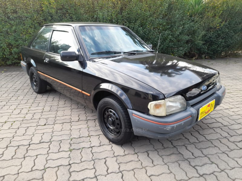 ESCORT 1.0 HOBBY 8V GASOLINA 2P MANUAL - 1995 - CAXIAS DO SUL