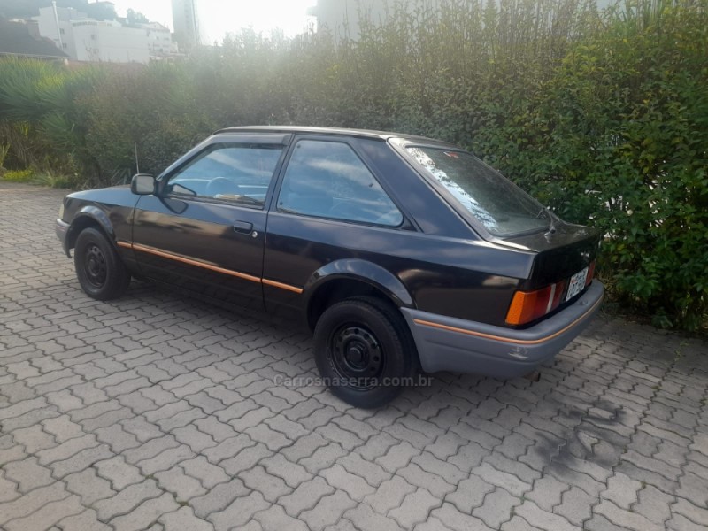 ESCORT 1.0 HOBBY 8V GASOLINA 2P MANUAL - 1995 - CAXIAS DO SUL
